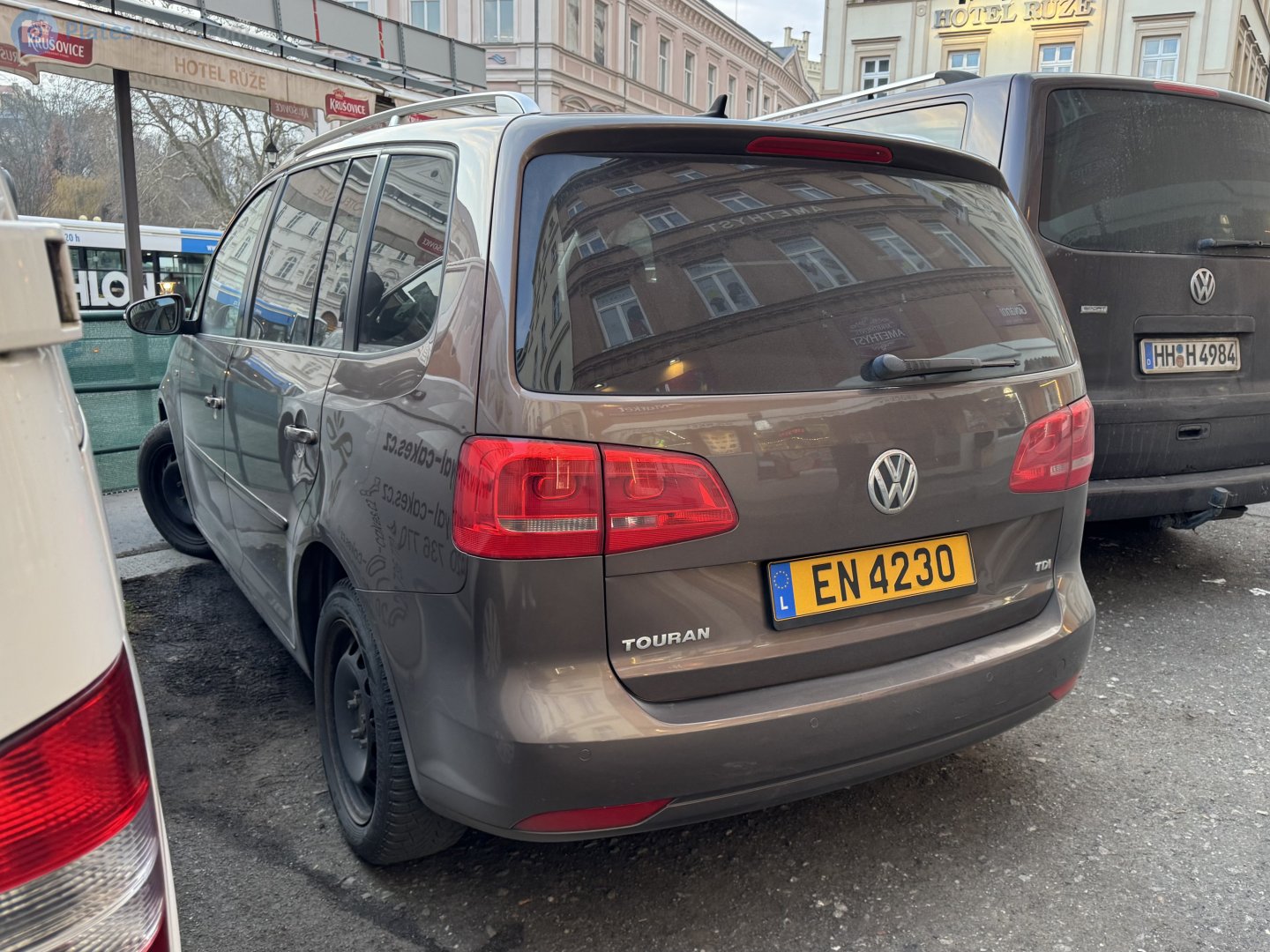 EN 4230, Volkswagen Touran 