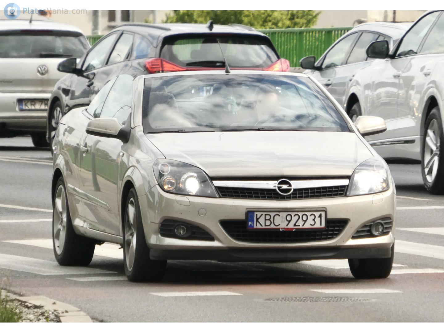 KBC 92931, Opel Astra 3rd gen TwinTop Cabriolet (H; A04), 2006–2010