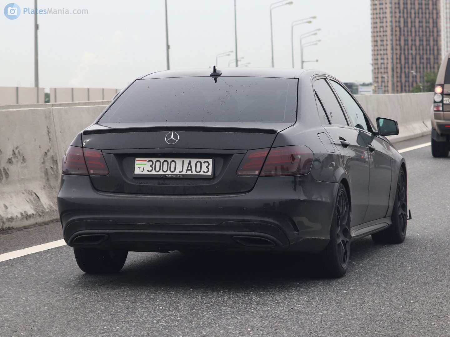 3000JA03, Mercedes-Benz E-Klasse 4th gen Sedan (W212), facelift, 2013­–2016
