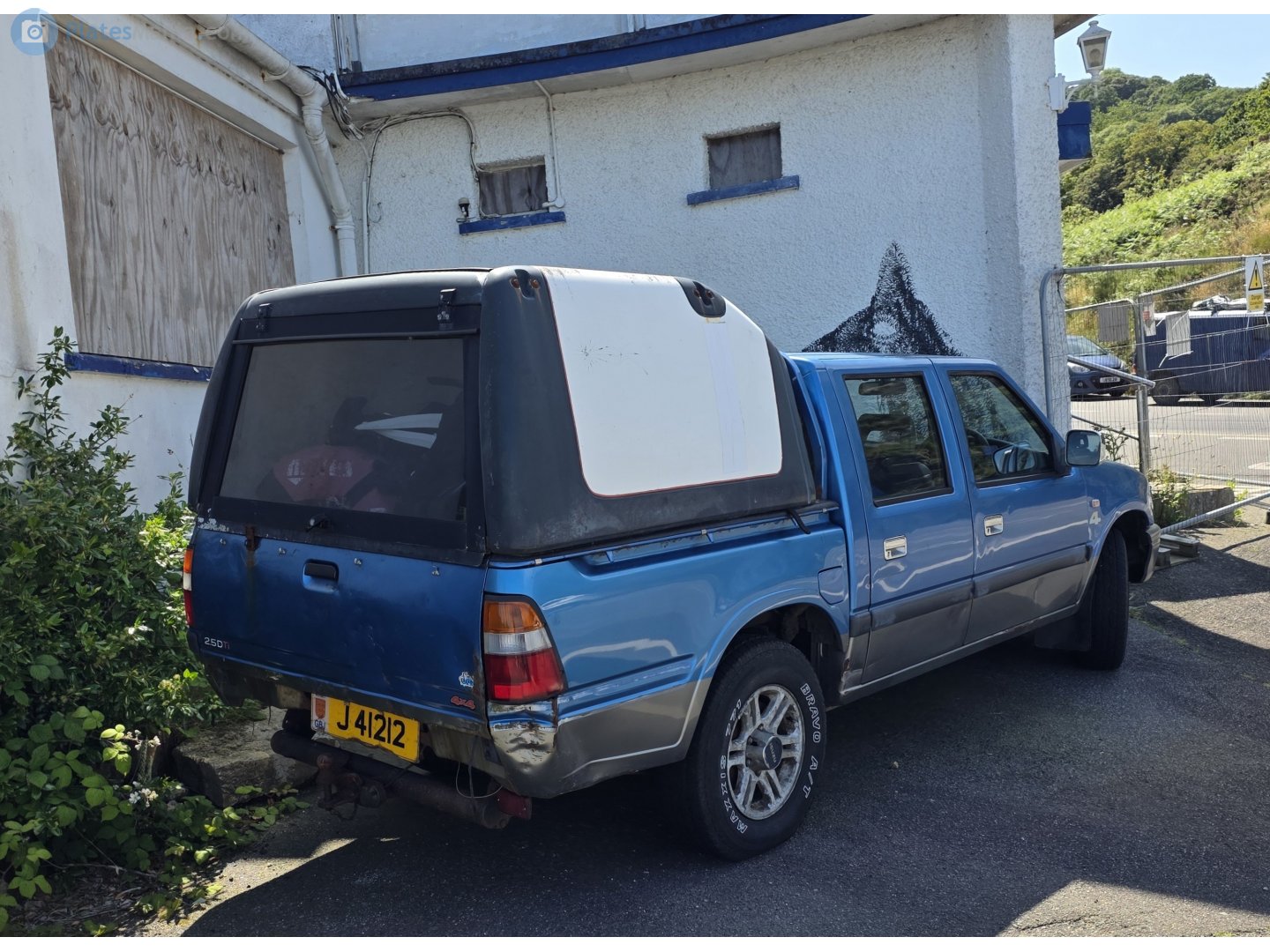 J41212, Isuzu D-Max 