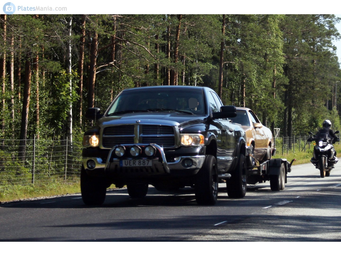 UER 887, Dodge Ram 3rd gen (DR/DH/D1/DC/DM), 2001–2009