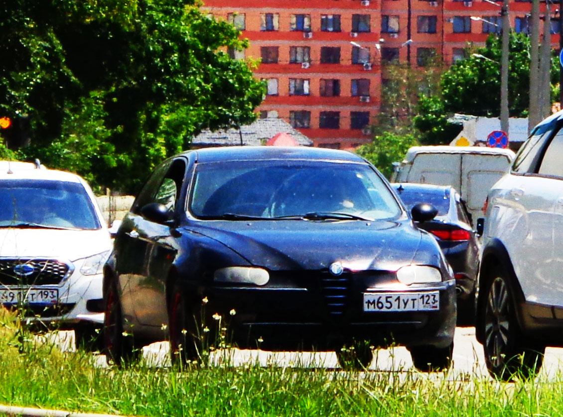 м 651 ут 123, Alfa Romeo 147 1st gen 3-door Hatch (937A), 2000–2004