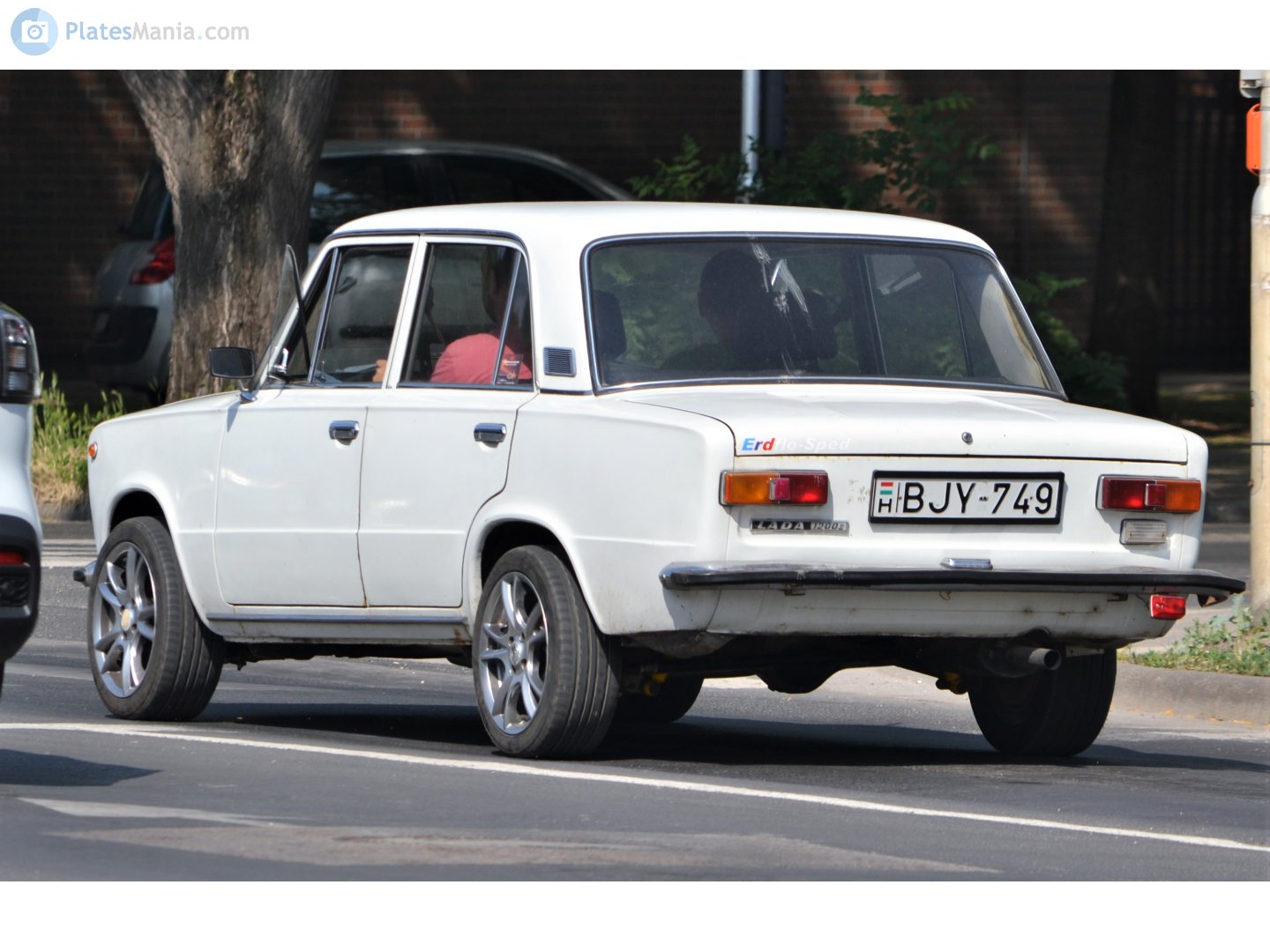 BJY-749, Lada (VAZ) 2101 21011/21013, 1974–1988