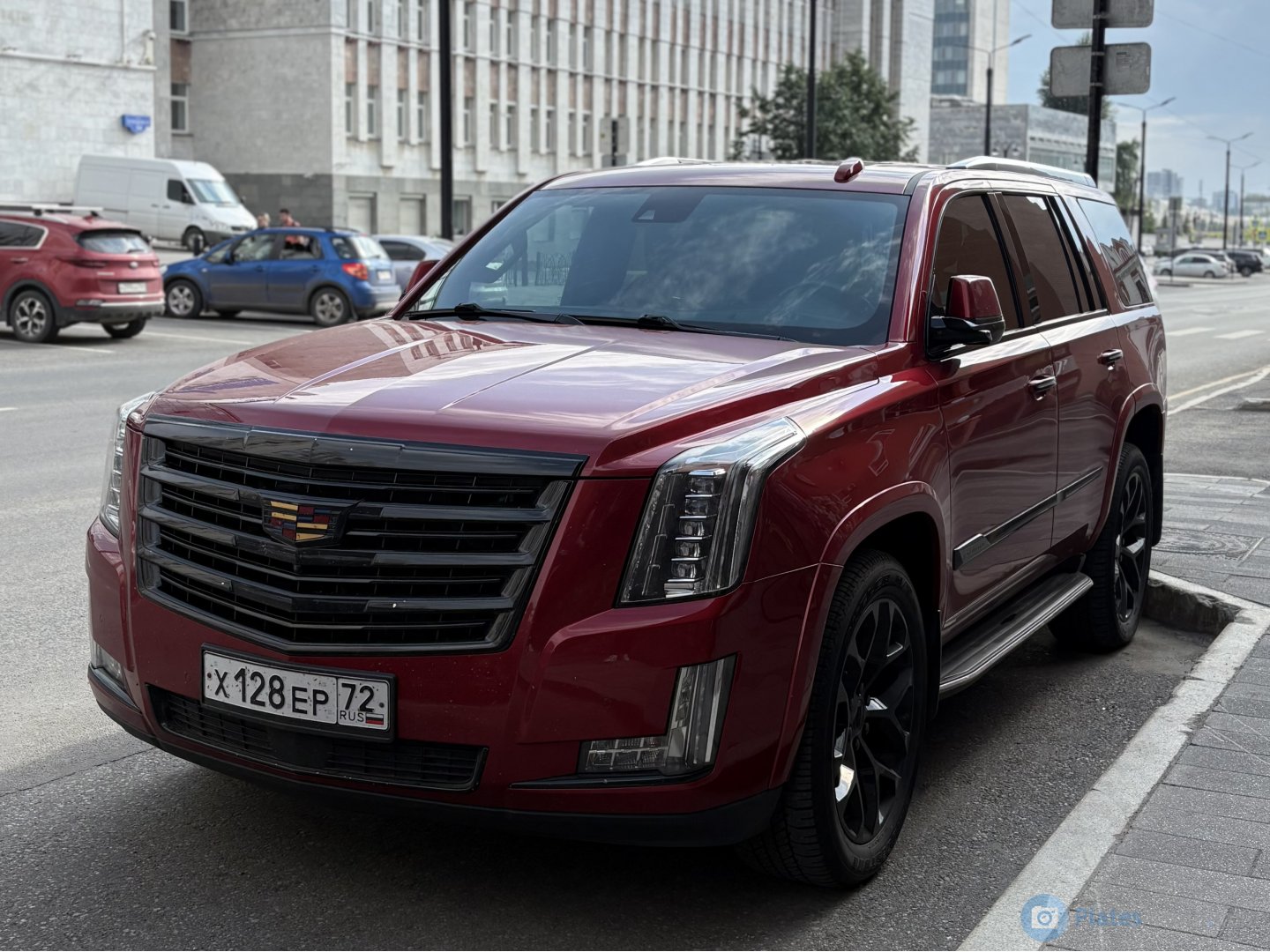 х 128 ер 72, Cadillac Escalade 4th gen (GMTK2XL), 2014–2020
