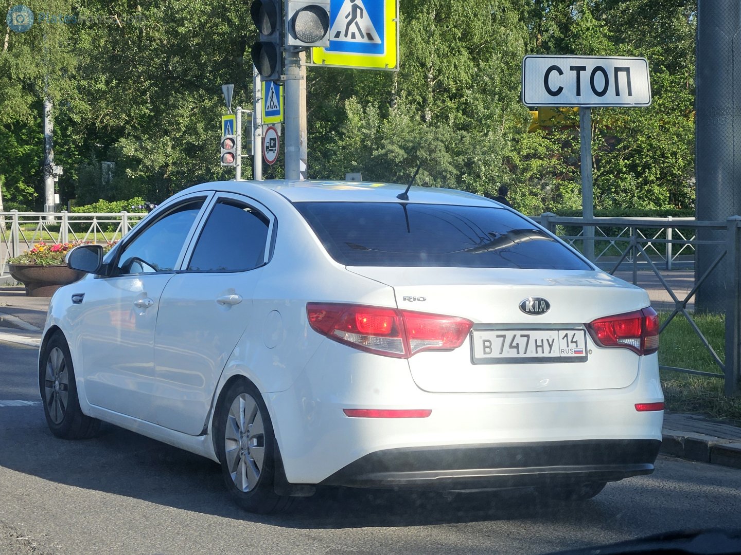 в 747 ну 14, Kia Rio 3rd gen Sedan (QB; CIS-market), facelift, 2015–2017
