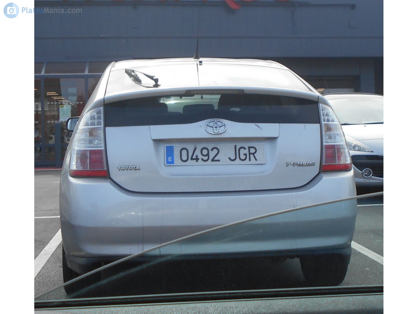 0492 JGR, Toyota Prius 2nd gen (NHW20), 2004–2011