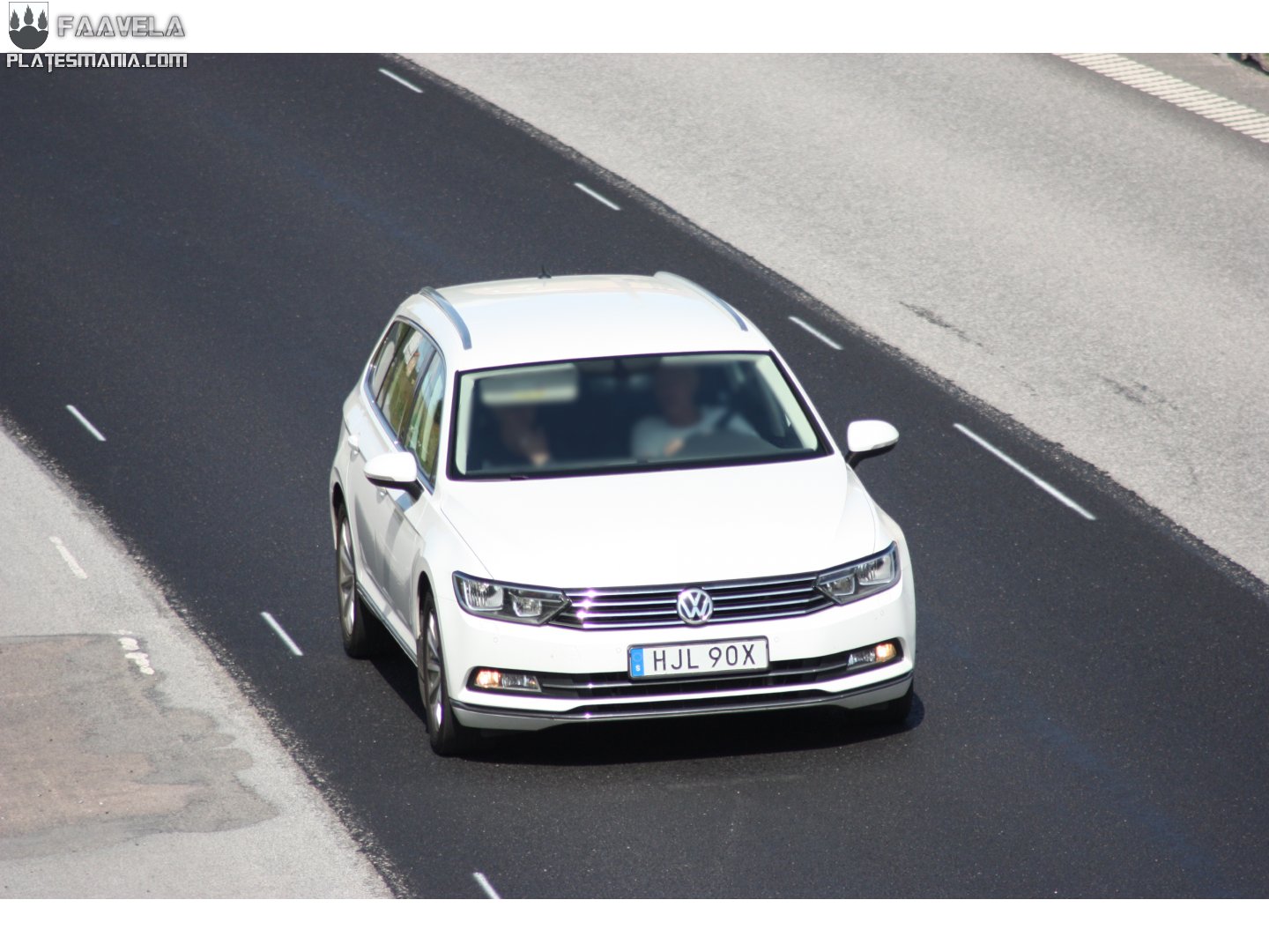 HJL 90X, Volkswagen Passat 8th gen Variant (B8; 3G), 2015–2023
