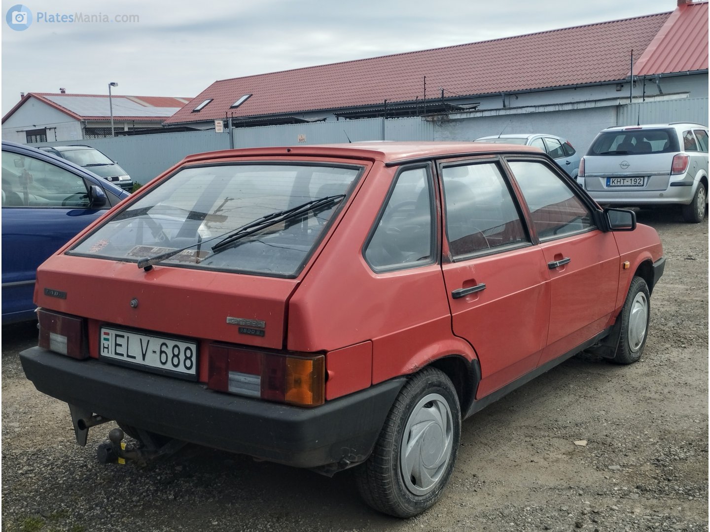 ELV-688, Lada (VAZ) 2109 2109 Спутник (Samara/Forma/Sputnik), 1987–2004 (–2011 for others)