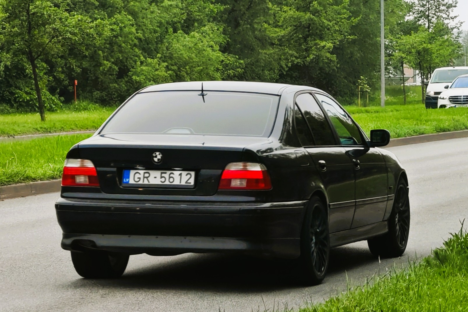 GR-5612, BMW 5 Series 4th gen Sedan (E39), 1995–2003