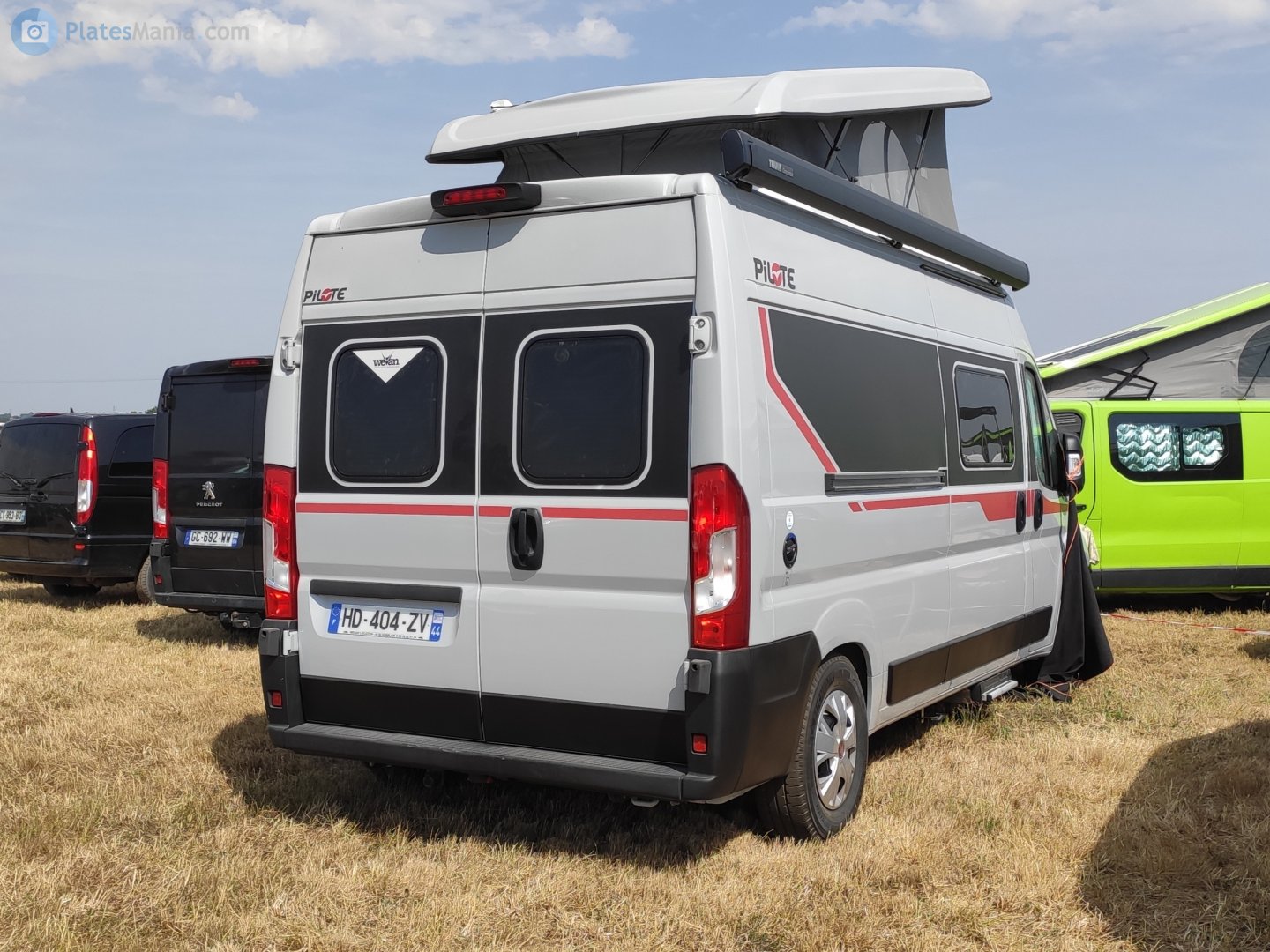 HD-404-ZV, Pilote V-Series 