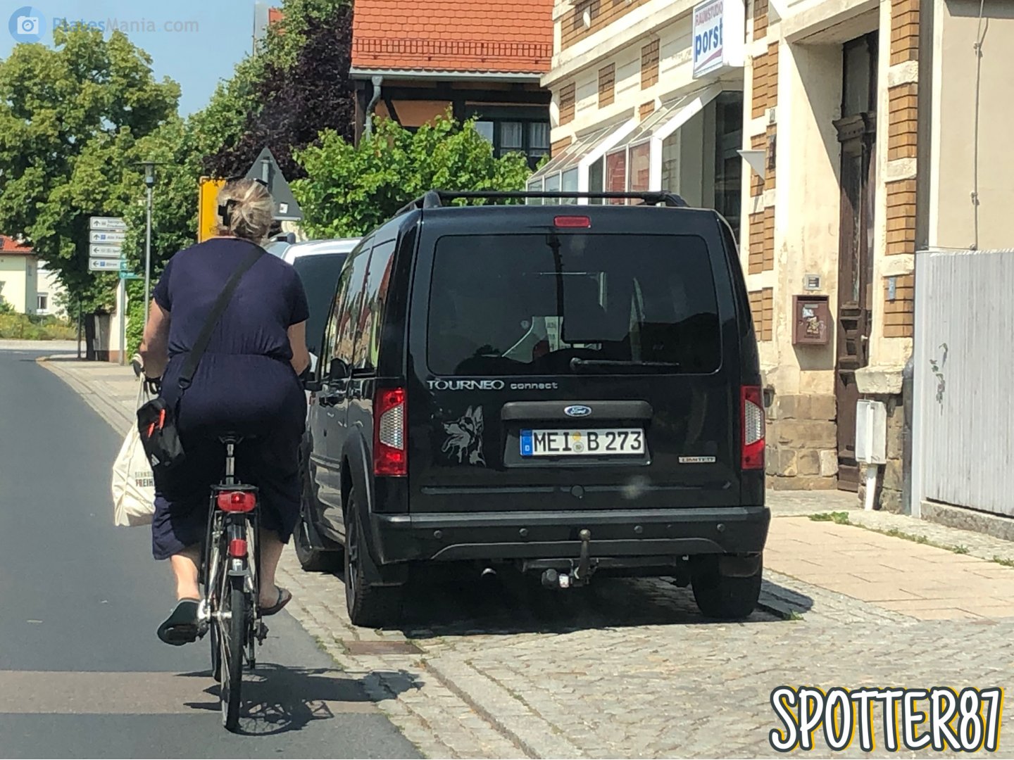 MEI B 273, Ford Tourneo Connect 