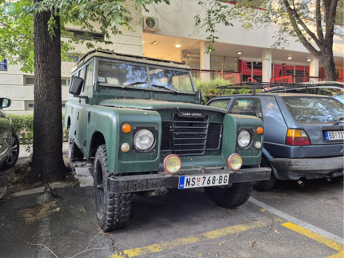 NS 768-BG, Land Rover Series III 109'' 5-door SUV, 1971–1985