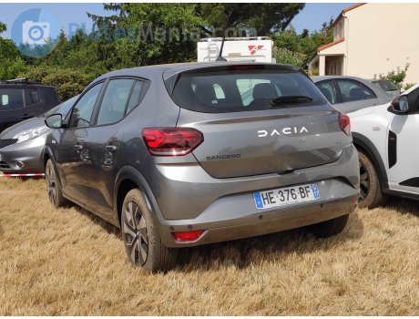 HE-376-BF, Dacia Sandero