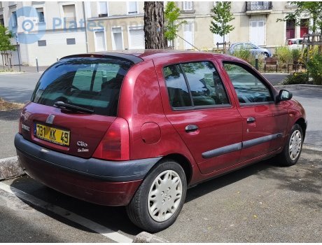 731 XK 49, Renault Clio