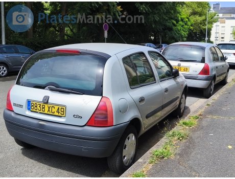 8838 XC 49, Renault Clio