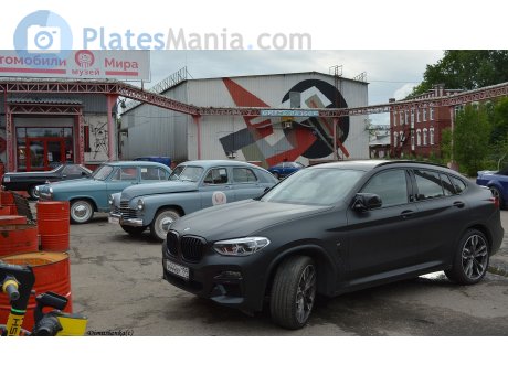 х444вк199, BMW X4