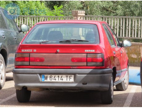 M 6414 TF, Renault 19