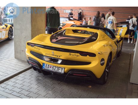 AA 623FY, Ferrari 296
