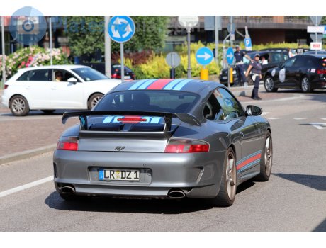 LR DZ 1, Porsche 911