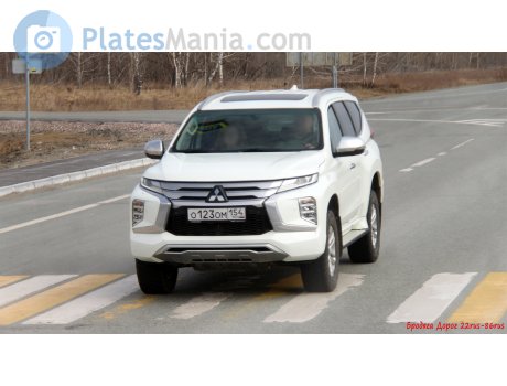 о123ом154, Mitsubishi Montero Sport