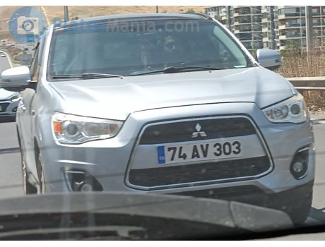 74 AV 303, Mitsubishi ASX