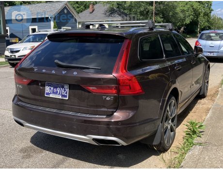 BGY-9762, Volvo V90