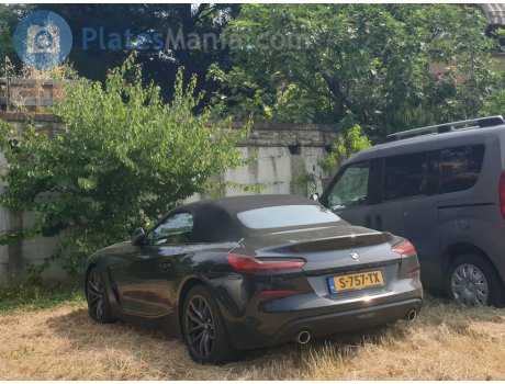 S-757-TX, BMW Z4
