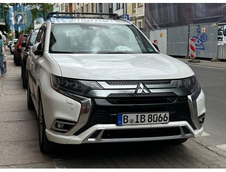 B IB 8066, Mitsubishi Outlander