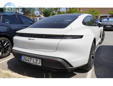 2447 LZJ, Porsche Taycan