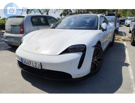2447 LZJ, Porsche Taycan