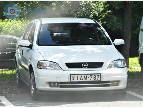 IAM-787, Opel Astra