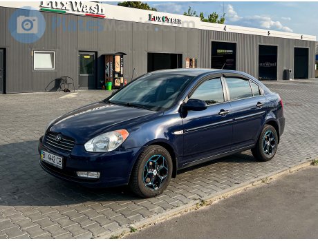 BI 4442 CB, Hyundai Accent