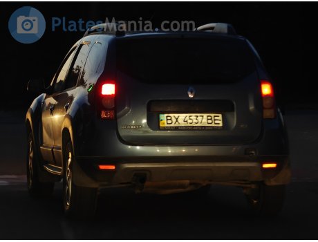BX 4537 BE, Renault Duster