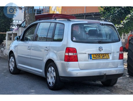 4208 SR 53, Volkswagen Touran