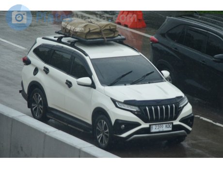 B 2199 KOC, Daihatsu Terios