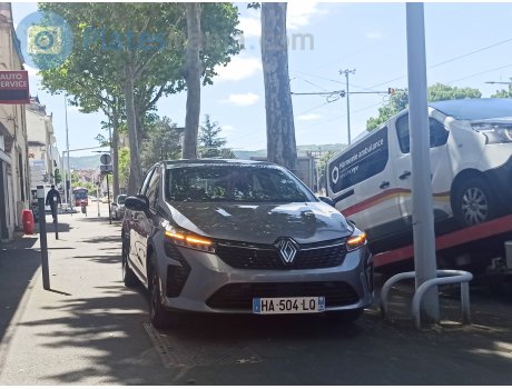 HA-504-LQ, Renault Clio