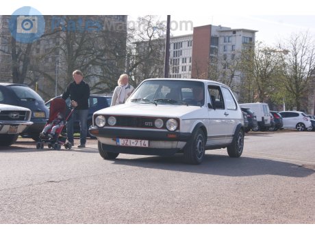 JZI-714, Volkswagen Golf