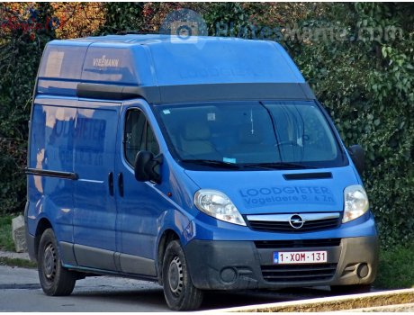 1-XQM-131, Opel Vivaro