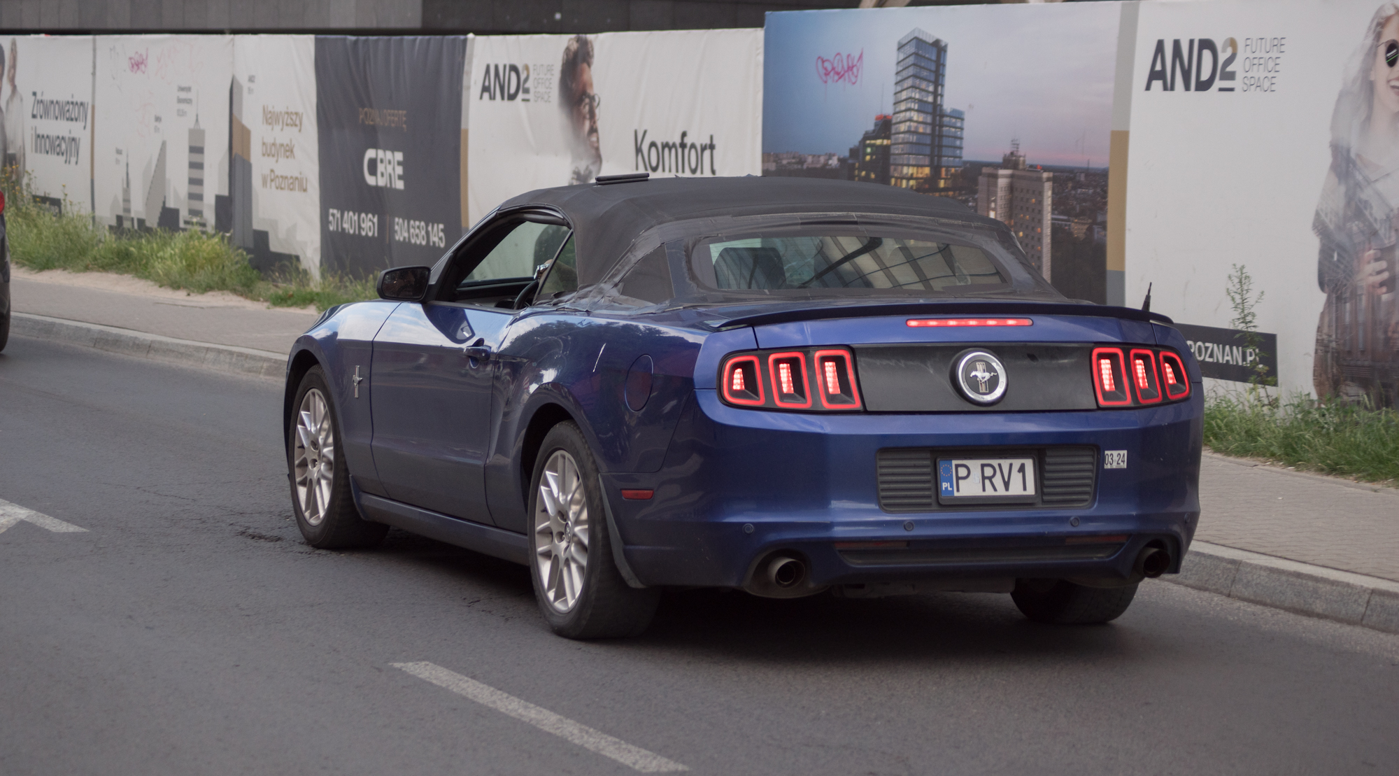 P RV1, Ford Mustang 5th gen 2-door Convertible (S197), 2nd facelift, 2012–2014