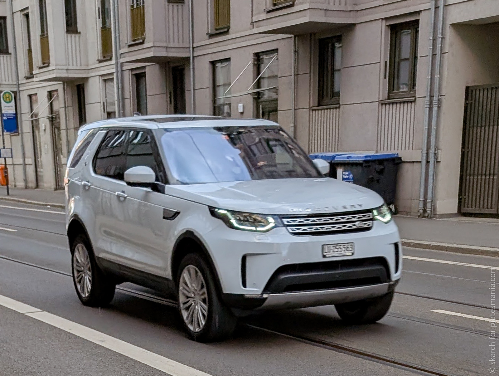 LU 255563, Land Rover Discovery 5th gen (L462), 2017–