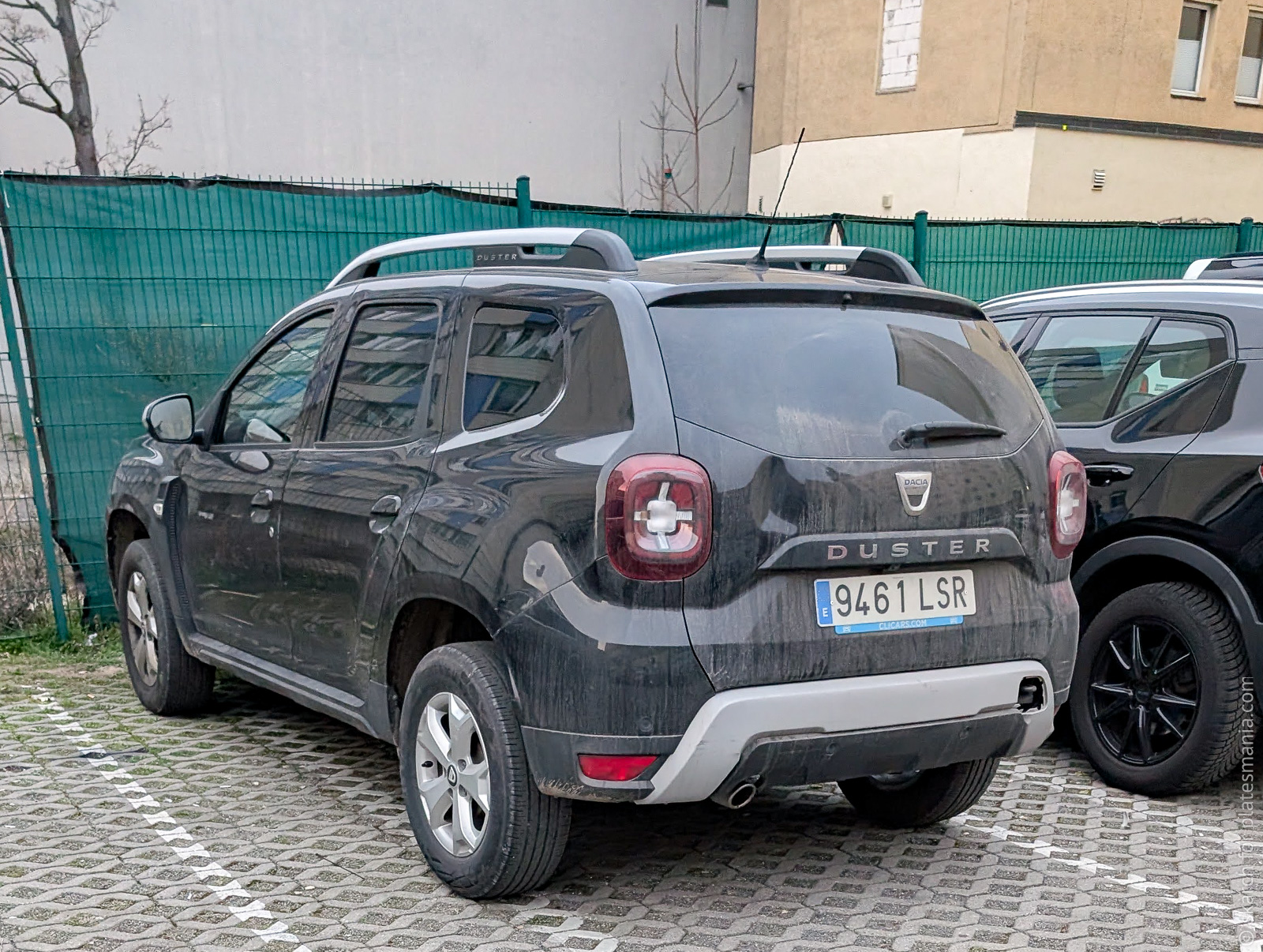 9461 LSR, Dacia Duster 