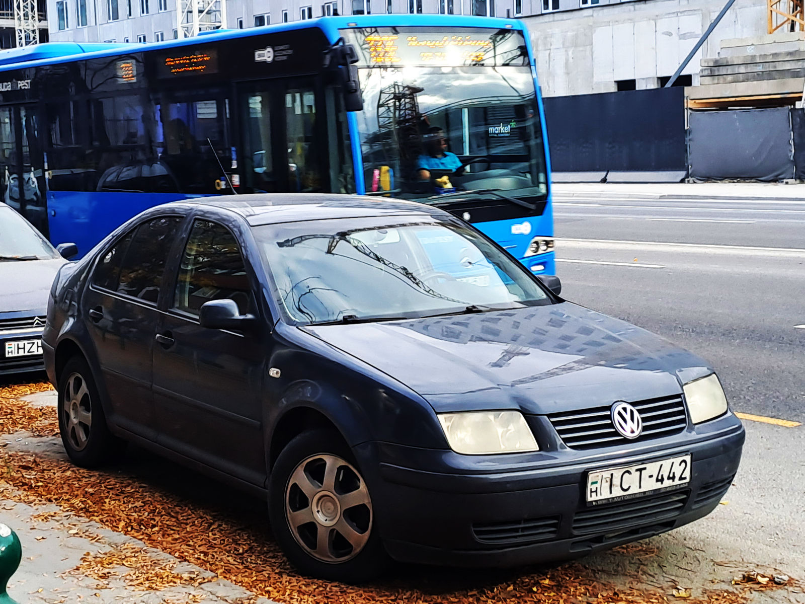 ICT-442, Volkswagen Bora 1st gen Sedan (1J2), 1998–2005