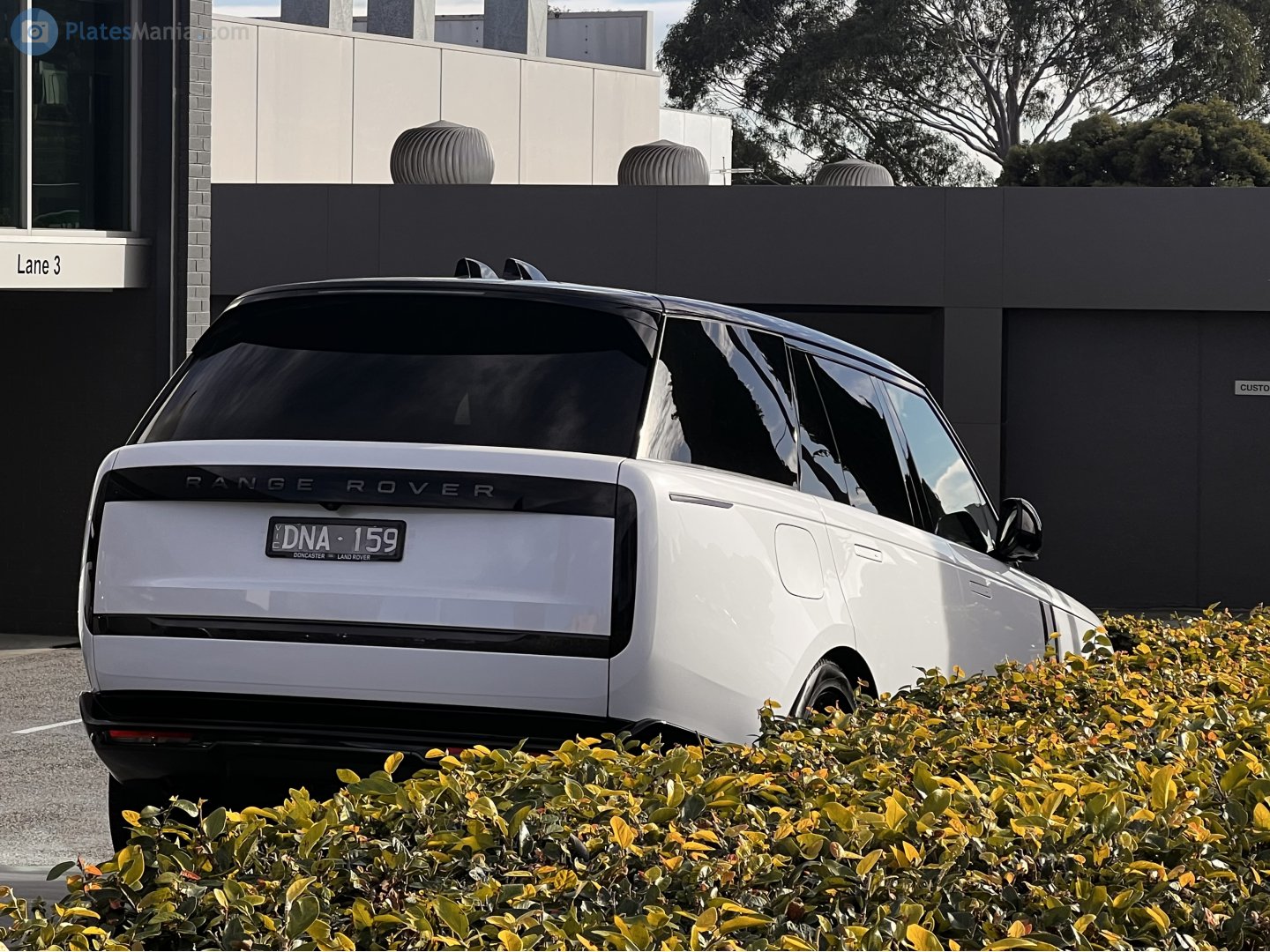 DNA-159, Land Rover Range Rover 5th gen (L460), 2022–