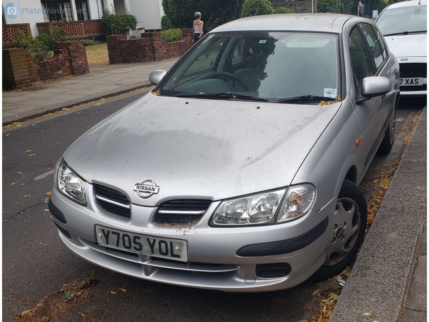 Y705YOL, Nissan Almera 2nd gen 5-door Hatch (N16), 2000–2008