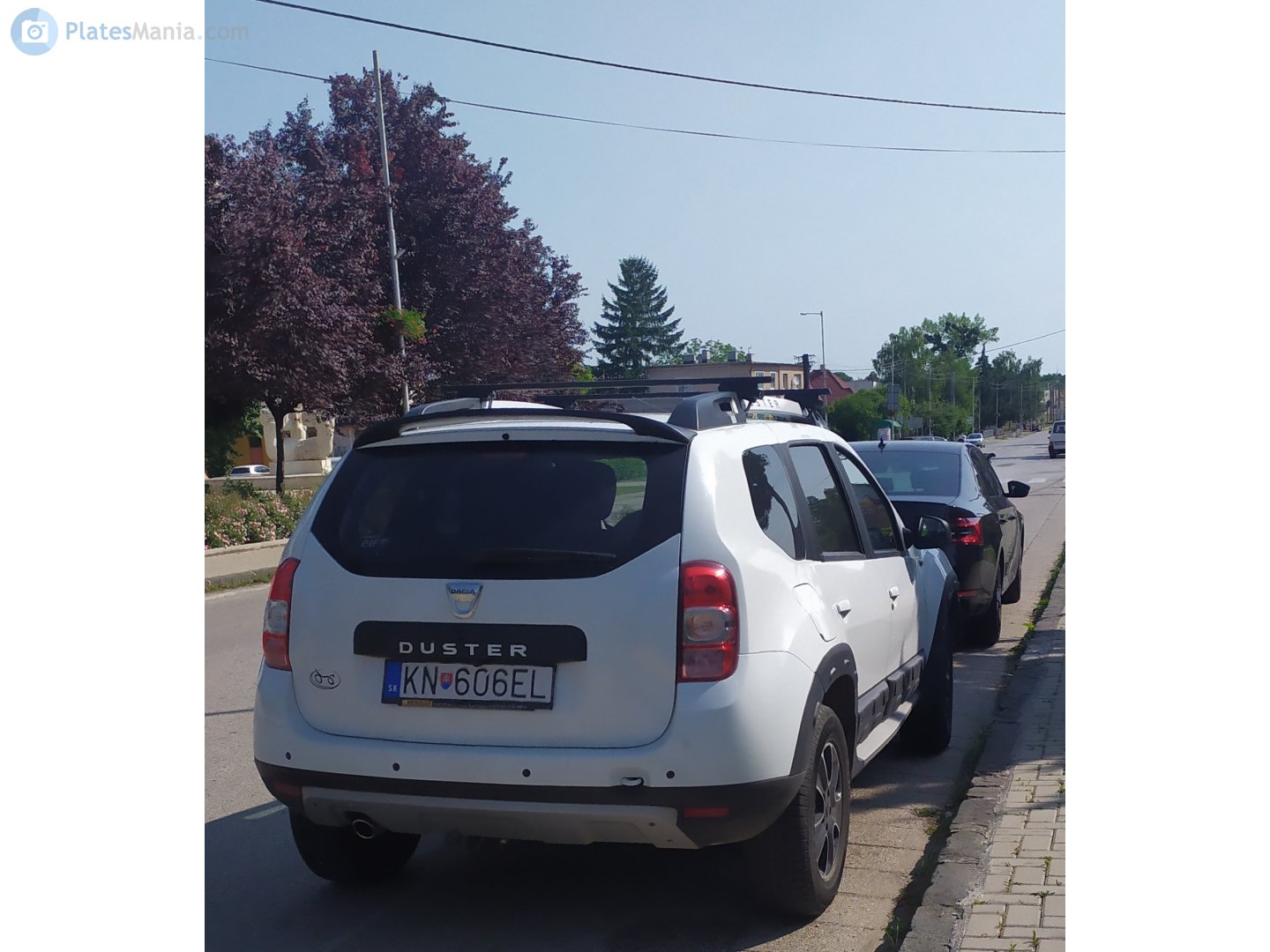 KN-606EL, Dacia Duster 1st gen SUV (HS/H79), 2010–2017