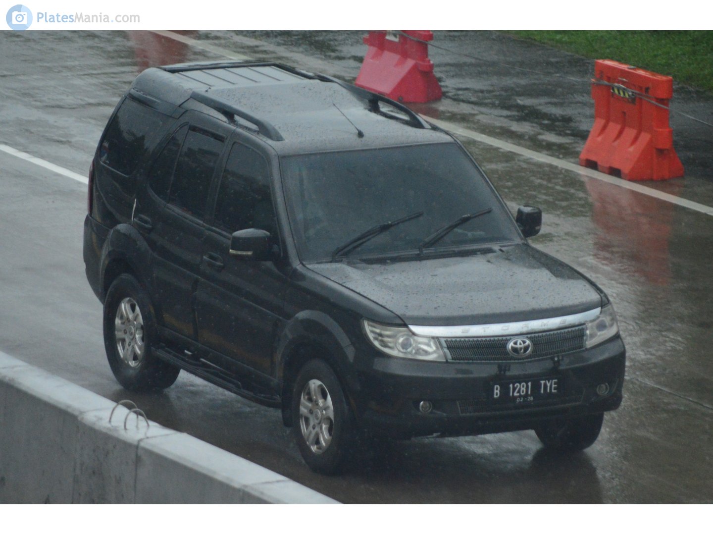 B 1281 TYE, Tata Safari 1st gen, facelift, 2005–2017