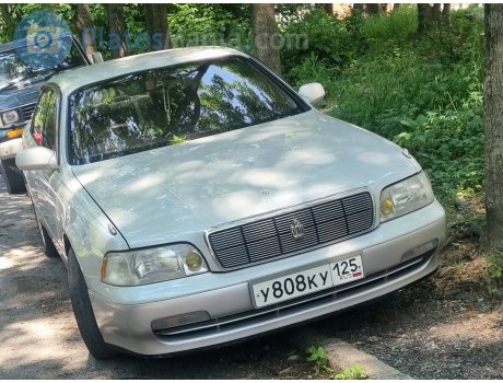 у808ку125, Toyota Crown Majesta