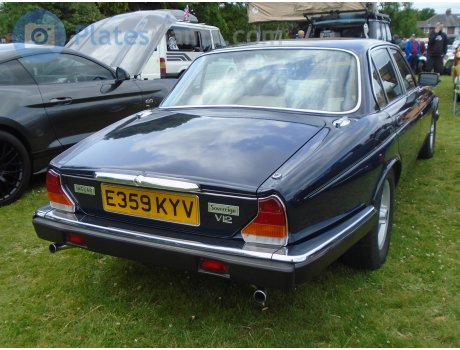 E359 KYV, Jaguar Sovereign