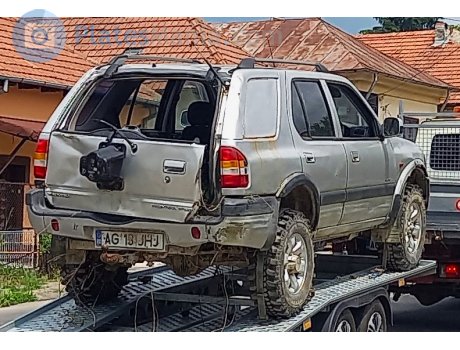 AG 18 JHJ, Vauxhall Frontera