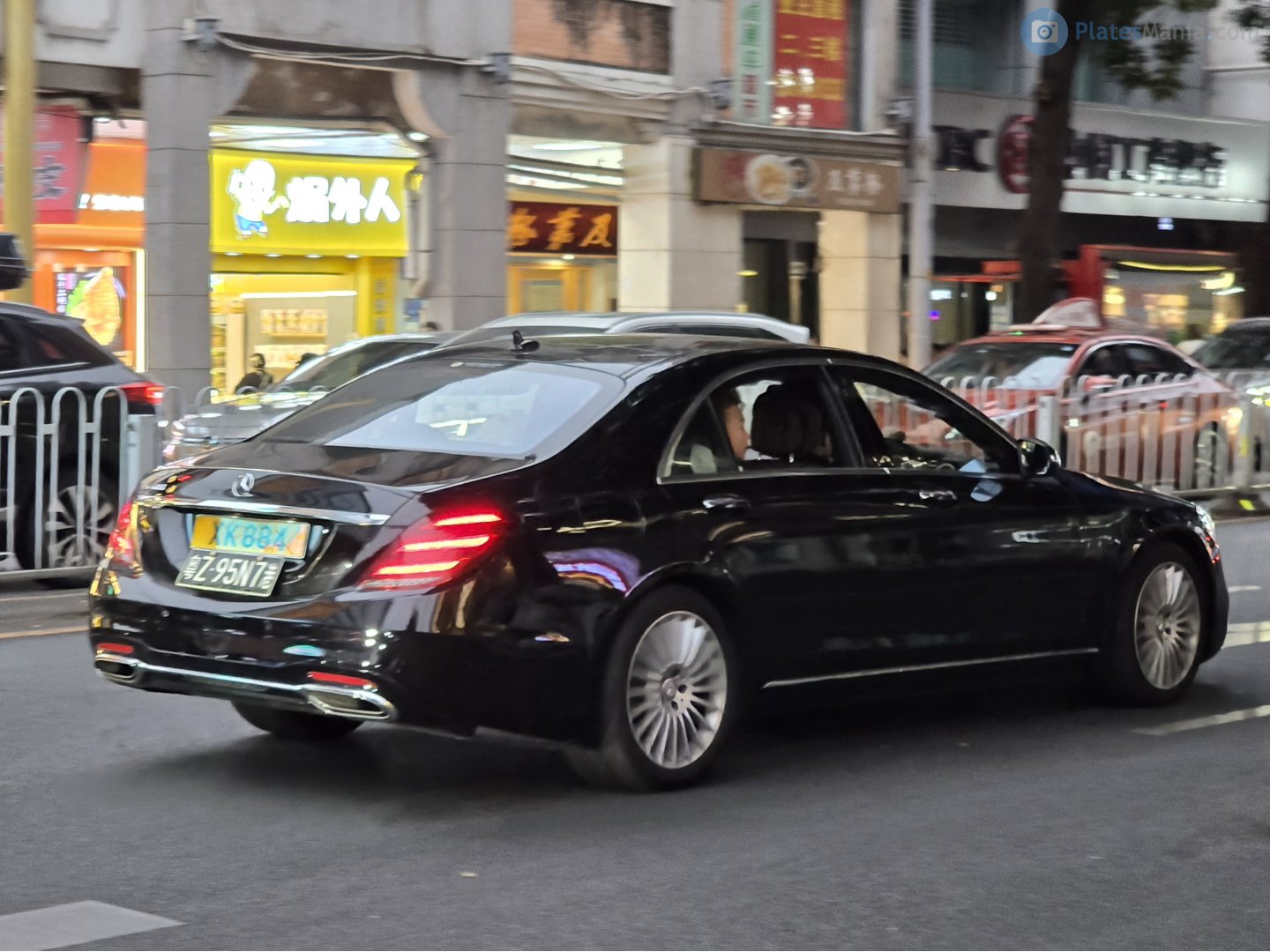 XK 884, Mercedes-Benz S-Klasse 8th gen Sedan (W222/V222), 2013–2020